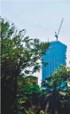  ?? Courtesy: Rubina A. Khan ?? A building under constructi­on in south Mumbai. With the Indian economy growing at 7.5 per cent, the housing sector will be able to overcome the challenges of the future.