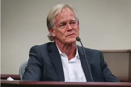  ?? ?? David Halls, former first assistant director on Rust, testifies in court at the trial of Hannah Gutierrez-Reed in Santa Fe, New Mexico, on Thursday. Photograph: Gabriela Campos/AP