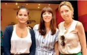  ??  ?? Mila Rodrigo, Rosana Gimeno and Paola Rodrigues
