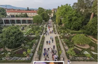  ??  ?? Formal fun: (above) the garden at Palazzo Corsini looking towards the rear; festival co-founder and conductor Maximilian Fane