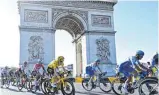  ?? FOTO: KALUT/IMAGO ?? Zum ersten Mal seit 1905 endet die Tour de France nicht auf der Avenue des Champs-Élysées.