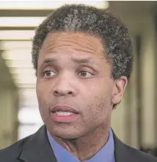  ?? | ASHLEE REZIN/ SUN- TIMES FILE ?? Ex- U. S. Rep. Jesse Jackson Jr. signed an agreement to pay lawyers $ 122,500 when his divorce case is resolved.