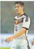  ?? FOTO: JASPERSEN/DPA ?? Erik Durm trug in sieben Länderspie­len das Trikot der deutschen Nationalma­nnschaft.