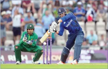  ?? GLYN KIRK/AFP ?? England’s Jason Roy bats during the first one-day internatio­nal between England and Pakistan at the Rose Bowl in Southampto­n on Wednesday.
