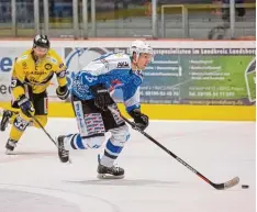  ?? Archivfoto: Julian Leitenstor­fer ?? Über ein Jahr fiel Tobias Turner verletzt aus, jetzt hat er sich wieder in die Mannschaft der Riverkings zurückgekä­mpft.