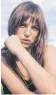  ?? FOTOS (2): DPA ?? Jane Birkin 1970 (links) und 2016 in Locarno, als sie einen Ehrenleopa­rden erhielt.