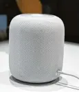  ?? Fotos: Christoph Dernbach , dpa ?? (links) und der Homepod von