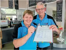  ??  ?? Oasis Tearooms owners Ian and Gail Jacobs have launched a petition calling for a 70kmh speed limit.