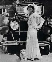  ??  ?? ‘Mlle Diana’ with dog and 1930 Grand Prix d’honneurwin­ning Delage with coachwork by Maurice Proux