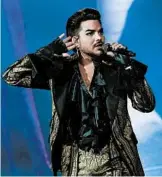  ?? ANGELA WEISS/GETTY-AFP ?? Adam Lambert performs with Queen last month.