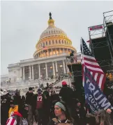  ?? REUTERS ?? Asalto al
Capitolio por trumpistas