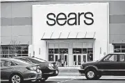  ?? [PHOTO BY DANIEL ACKER, BLOOMBERG] ?? Shoppers enter a newly renovated Sears Holdings Corp. store in Oak Brook, Ill.