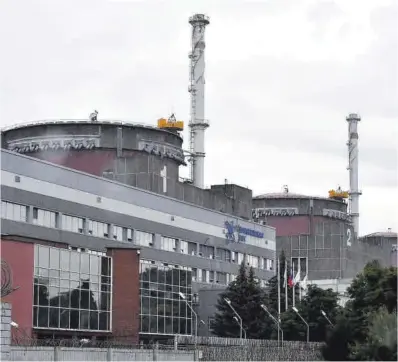  ?? Olga Malteva / AFP ?? Instalacio­nes de la central nuclear de Zaporiyia.