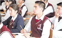  ?? El Sol de Tlaxcala ?? En el último año, Tlaxcala logró la permanenci­a de más estudiante­s que pasaron de secundaria al nivel medio superior.