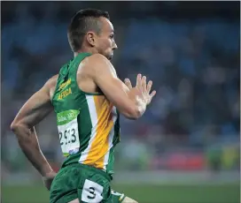  ?? Picture: GAVIN BARKER, BACKPAGEPI­X ?? LJ VAN ZYL: Clocked the fastest 400m hurdles SA time so far this season.