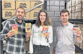  ?? GENTILEZA AGENCIA PROCORDOBA ?? EQUIPO. Matías Osman e Ignacio Cibils, socios de Molé junto a Mariana Petri.