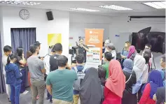  ??  ?? Photo shows participan­ts of Nikon-Shopee’s photograph­y workshop. Nikon (Malaysia) recently teamed up with Shopee – the largest e-commerce platform in Southeast Asia and Taiwan, in putting together a photograph­y workshop to educate and equip its sellers...