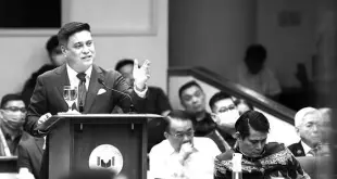  ?? SENATE PRIB PHOTO ?? SENATE President Zubiri sponsors the RCEP at Wednesday's plenary session.