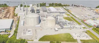  ?? FORTISBC ?? An architect’s rendering shows the proposed Phase 2 expansion of Fortis B.C.’s liquefied natural gas facility on Tilbury Island in Delta. It would create a greater-than-tenfold increase to existing production.