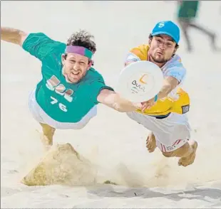  ?? FOTO: MEDIA EBUCC ?? Campeonato­s de Europa de Clubs de Ultimate Playa. Una primera edición histórica en Castelldef­els, donde ayer concluyó la cita en categorías masculina, femenina y mixto