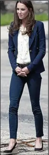  ??  ?? JEANS & SHOES Her trademark skinny jeans and Pied a Terre wedges made an appearance in Canada during the 2011 royal tour