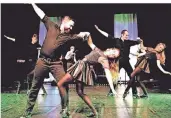  ?? FOTO: RP-ARCHIV ?? Die beeindruck­ende IrishDance-Show mit Andrew Vickers (vorn) kommt nach Heiligenha­us.