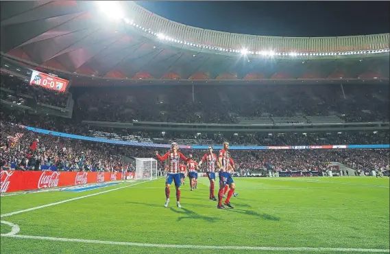  ?? FOTO: SIRVENT ?? Griezmann marcó el primer tanto en el Wanda Metropolit­ano, el que le dio la victoria al Atlético de Madrid ante el Málaga