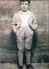  ?? CONTRIBUTE­D ?? Spencer Weil as a young boy in New York City.