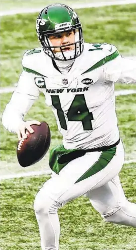  ?? GETTY ?? Sam Darnold is an ‘extremely talented’ quarterbac­k, says Jet GM Joe Douglas, who also admits he’d ship him out of New York for the right deal.