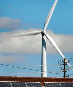  ?? Foto: Ulrich Wagner ?? An 150 Tagen ist im Jahr 2018 in unserer Region mehr Strom erzeugt worden, als benötigt wurde – dank der grünen Energien. Geht das Atomkraftw­erk Gundremmin­gen vom Netz, könnte sich die Lage aber ändern.