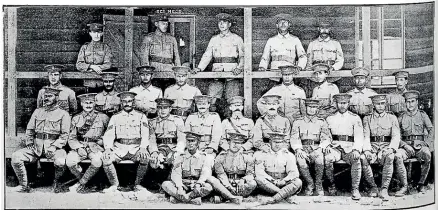  ?? ?? Māori sergeants, including Harding Leaf, seated far right, as pictured in the Gallipoli Weekly News.