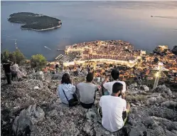  ?? [ Getty Images ] ?? Kroatien hofft durch Schengen- und EuroBeitri­tt auf einen Impuls für Tourismus und Investitio­nen.