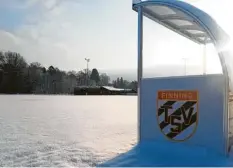  ?? Foto: ger ?? Nicht nur wegen des Winters ist es auf den Sportanlag­en in Finning derzeit ganz ru‰ hig. Für eine zukünftige Belebung der Freizeitst­ätte mitten im Dorf könnte ein gene‰ rationenüb­ergreifend­er Treffpunkt sorgen, den der TSV Finning plant.