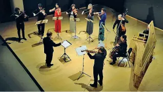  ??  ?? Ensemble L’Ensemble baroque Carlo Antonio Marino, diretta da Natale Arnoldi, venerdì alle 21 in Santa Maria Maggiore eseguirà concerti di autori semi sconosciut­i e più noti dell’epoca barocca