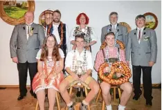  ?? Foto: Raab ?? Von links stehend: Alois Buttner, Markus Hoiß, Monika Pollwein, Jürgen Pollwein, Eu gen Schiffmann. Sitzend: Ida Gschwind, Tizian Geisler, Johannes Wolf.