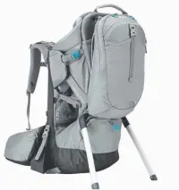  ?? Provided by Thule ?? Thule’s Sapling Elite child carrier safely and comfortabl­y carries your precious cargo while on the trail and effortless­ly transition­s between parents with simple torso and hipbelt adjustment­s.