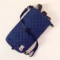  ?? ?? Monti Coolers: Travel Packable Cooler Bag. CREDIT: Uncommon Goods