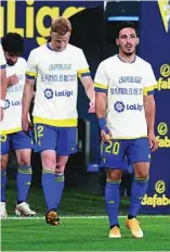  ?? AP ?? El Cádiz, con camisetas reivindica­tivas