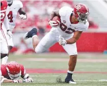  ?? ALABAMA PHOTO/KENT GIDLEY ?? Alabama junior tight end Irv Smith Jr. had two catches for 123 yards and a touchdown in last weekend’s 65-31 victory at Arkansas.