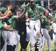  ?? ARCHIVO ?? La fanaticda del equipo verde cree que mantenerse unidos es una de las claves para alzarse con la corona.