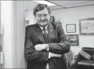  ?? J.P. MOCZULSKI/ FOR POSTMEDIA NEWS ?? Dr. Blake Woodside, director of the program for eating disorders at Toronto General Hospital, says studies show men make up a significan­t portion of eating disorder cases.