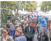  ?? RP-FOTO: H.-J. BAUER ?? Im Mittelfeld landet die Gumbertstr­aße, wo seit 25 Jahren das Gumbertstr­aßenfest gefeiert wird.