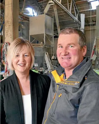  ?? JOHN HAWKINS/STUFF 634547193 ?? Karen and Ross Norman of Udy’s Grain & Feed Ltd on Balaclava St, Wyndham, who still have their own recipe for making feedstock.