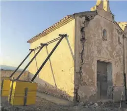  ?? MEDITERRÁN­EO ?? La ermita del Calvario está en un estado extremadam­ente deficiente.