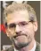  ??  ?? The Philadelph­ia Flyers fired Ron Hextall just days after a 6-0 loss to the Leafs.