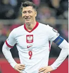  ?? ?? ROBERT LEWANDOWSK­I na EPima je, uključujuć­i kvalifikac­ije, do sada zabio 27 pogodaka, više ima samo Ronaldo (55)