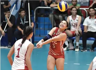  ??  ?? LIBERO Kath Arado and the UE Lady Warriors defeated the UST Golden Tigresses in four sets yesterday to win their second straight game in UAAP Season 80.