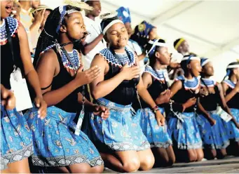  ??  ?? DANCERS entertain the crowd at the Bergville Sports Complex. |
GCIS