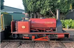  ?? AlEX luCKHam ?? ‘Quarry Hunslet’ 0‑4‑0ST Cloister at the Statfold Barn Railway, following its arrival on November 20.