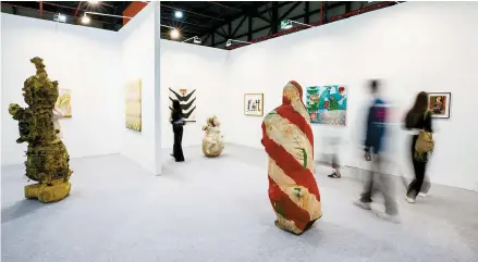  ?? Courtesy of Art OnO ?? Installati­on view of Paris-based cadet capela’s booth at Art OnO, which featured the paintings and sculptures of four rising artists: Blake Daniels, Molly Greene, Jordy Kerwick and Ken Sortais